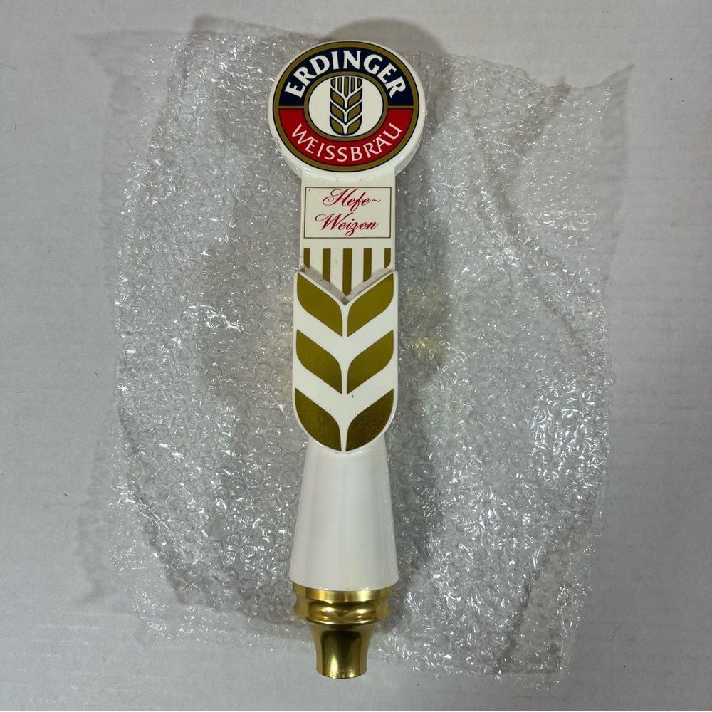 Erdinger Weissbräu Hefe-Weizen beer tap handle